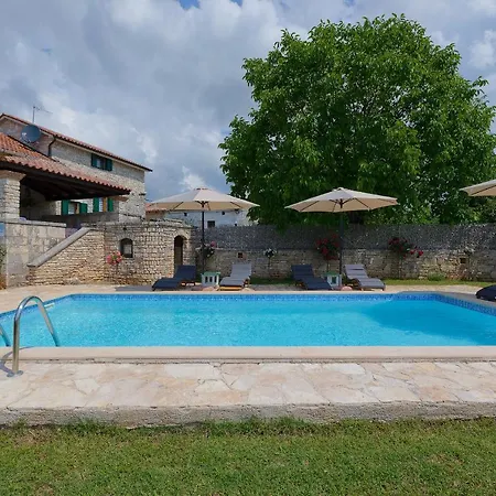 Roza By Istra Vacation